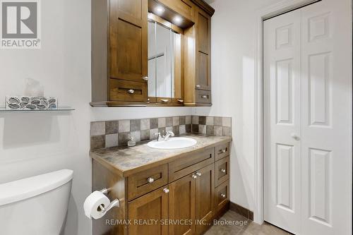 19 Trafalgar Road, Erin, ON - Indoor Photo Showing Bathroom