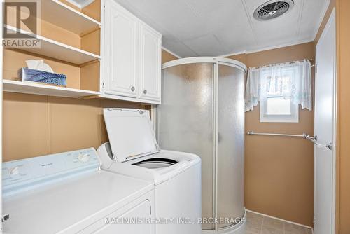 4323 E.R Orser Drive, South Frontenac (Frontenac South), ON - Indoor Photo Showing Laundry Room