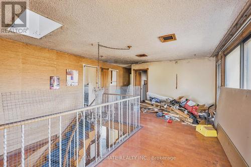 1010 Ritson Road N, Oshawa, ON - Indoor Photo Showing Other Room