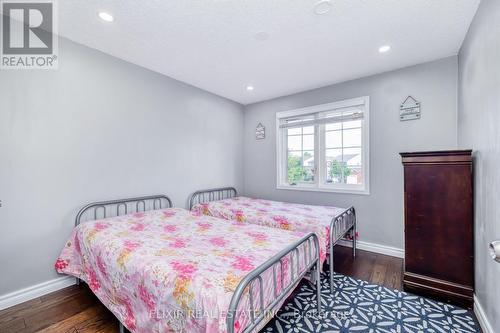 1875 Dalhousie Crescent, Oshawa, ON - Indoor Photo Showing Bedroom