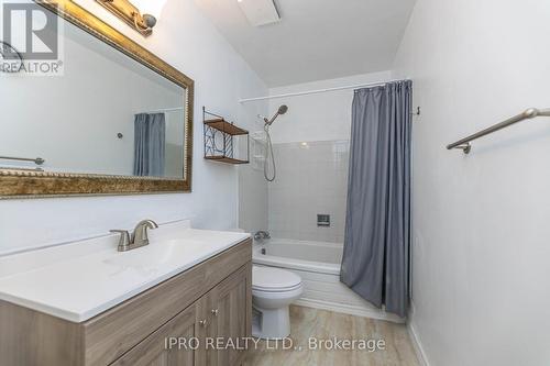 49 - 1310 Fieldlight Boulevard, Pickering, ON - Indoor Photo Showing Bathroom