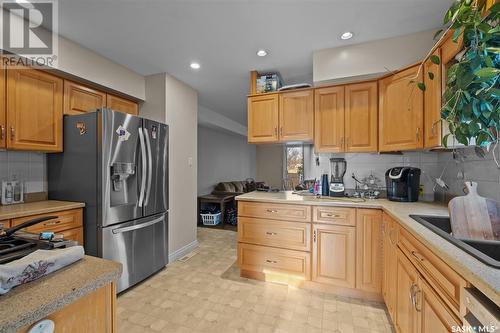 928 Sanderson Crescent, Prince Albert, SK - Indoor Photo Showing Kitchen