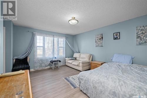 928 Sanderson Crescent, Prince Albert, SK - Indoor Photo Showing Bedroom