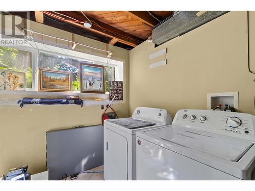 5951 71 Avenue Ne, Salmon Arm, BC - Indoor Photo Showing Laundry Room