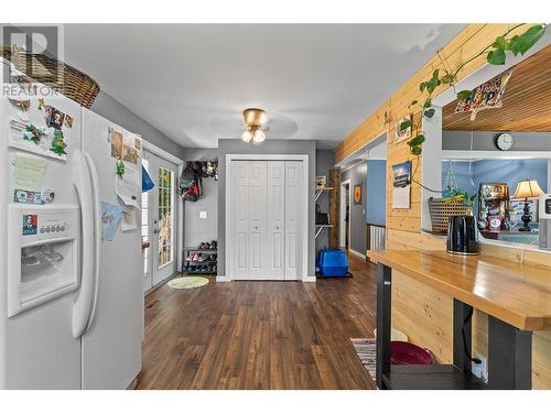 5951 71 Avenue Ne, Salmon Arm, BC - Indoor Photo Showing Other Room