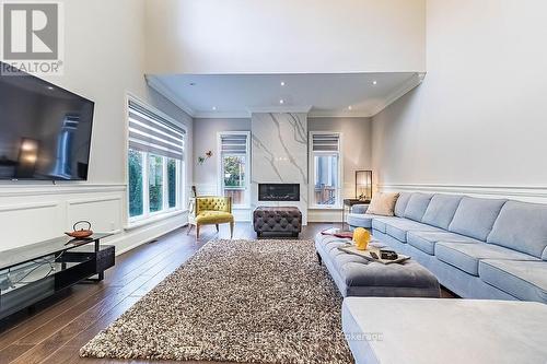 228 Tweedsdale Crescent, Oakville, ON - Indoor Photo Showing Living Room With Fireplace