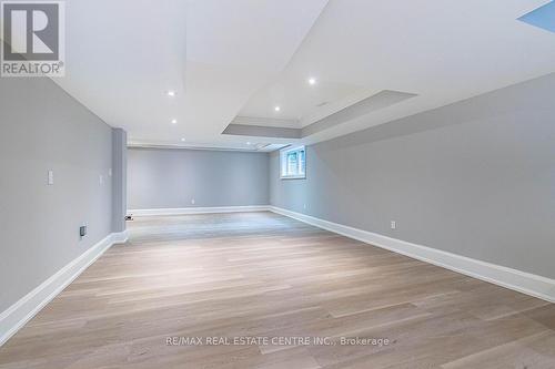 228 Tweedsdale Crescent, Oakville, ON - Indoor Photo Showing Other Room