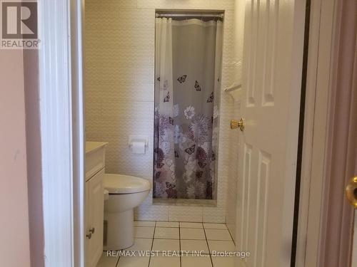 84 Denbigh Crescent, Toronto, ON - Indoor Photo Showing Bathroom