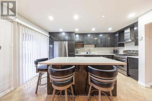 45 Hornchurch Crescent, Markham, ON - Indoor Photo Showing Kitchen With Upgraded Kitchen