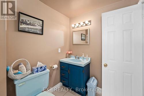 1332 Canvey Crescent S, Mississauga, ON - Indoor Photo Showing Bathroom