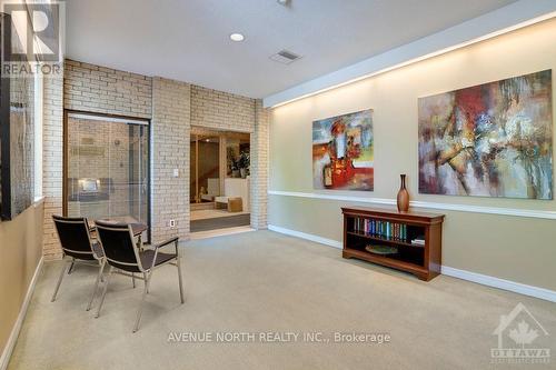 708 - 1100 Ambleside Drive, Ottawa, ON - Indoor Photo Showing Other Room