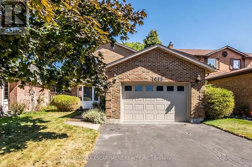 1098 Stephenson Drive, Burlington, ON - Outdoor