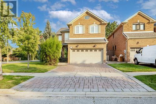 1030 Old Oak Drive, Oakville, ON - Outdoor