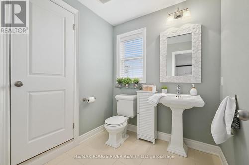 99 Greenaway Circle, Port Hope, ON - Indoor Photo Showing Bathroom