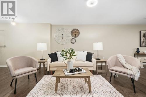 99 Greenaway Circle, Port Hope, ON - Indoor Photo Showing Living Room