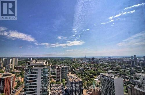 4115 - 85 Wood Street, Toronto, ON - Outdoor With View