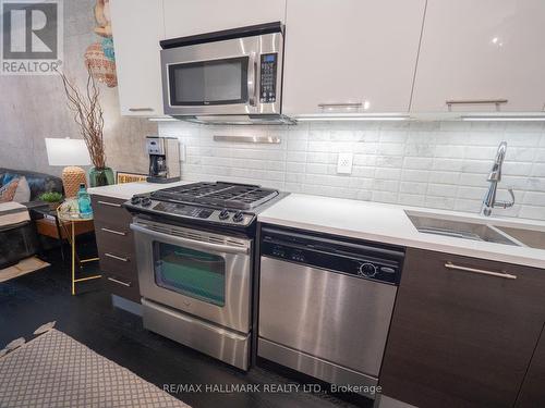 526 - 90 Broadview Avenue, Toronto, ON - Indoor Photo Showing Kitchen With Stainless Steel Kitchen With Upgraded Kitchen