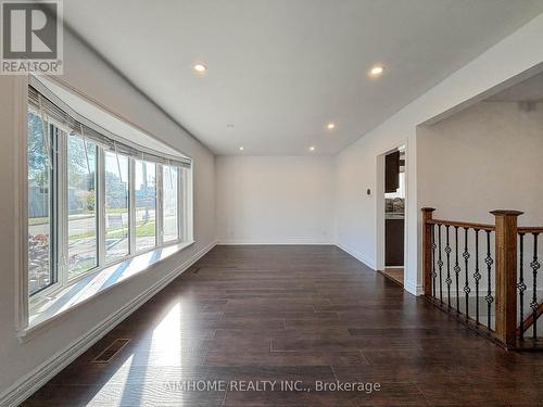 57 Gladman Avenue, Newmarket, ON - Indoor Photo Showing Other Room