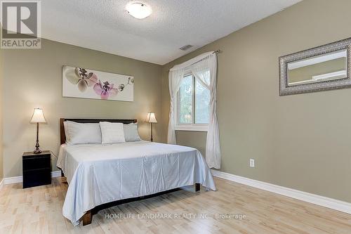 359 Adeline Drive, Georgina, ON - Indoor Photo Showing Bedroom