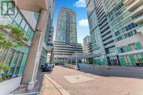 306 - 60 Town Centre Court, Toronto, ON - Outdoor