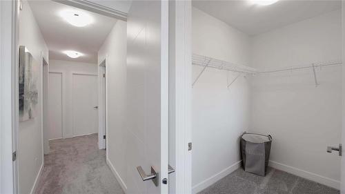 80 Cornerstone Heights, Winnipeg, MB - Indoor Photo Showing Other Room