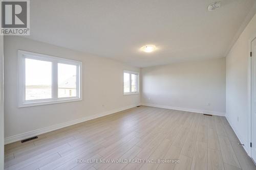 42 Faimira Avenue, Georgina, ON - Indoor Photo Showing Other Room