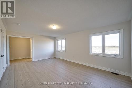 42 Faimira Avenue, Georgina, ON - Indoor Photo Showing Other Room