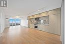 4218 - 585 Bloor Street E, Toronto, ON  - Indoor Photo Showing Kitchen 