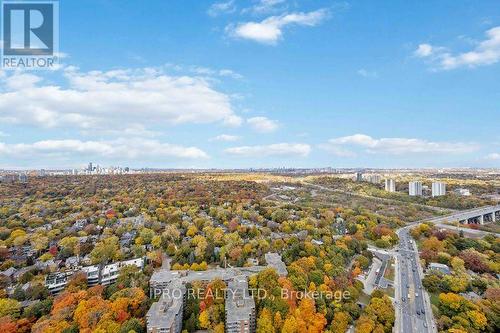 4218 - 585 Bloor Street E, Toronto, ON - Outdoor With View