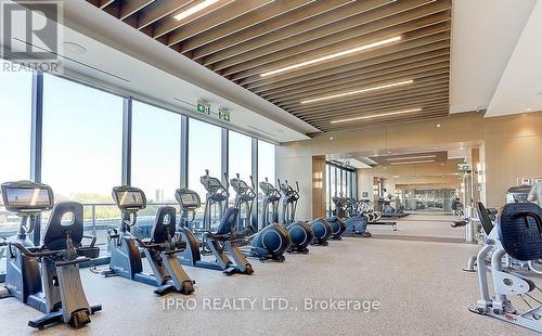 4218 - 585 Bloor Street E, Toronto, ON - Indoor Photo Showing Gym Room