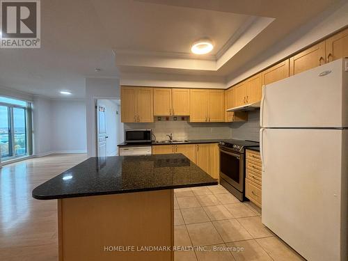 1212 - 55 South Town Centre Boulevard, Markham, ON - Indoor Photo Showing Kitchen