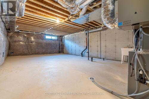 1408 Oakmont Common, Burlington, ON - Indoor Photo Showing Basement