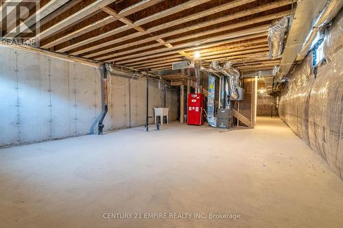 1408 Oakmont Common, Burlington, ON - Indoor Photo Showing Basement