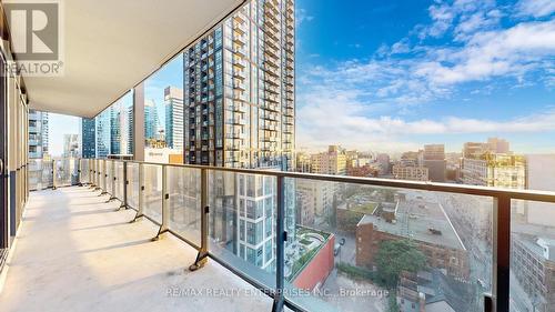 1301 - 125 Peter Street, Toronto, ON - Outdoor