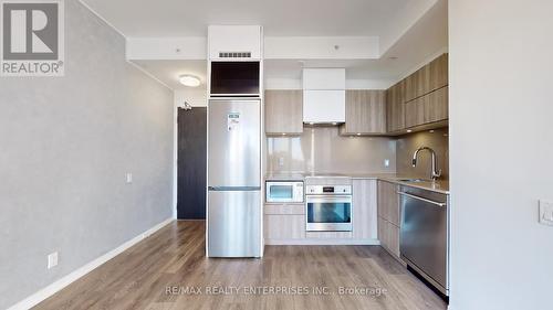 1301 - 125 Peter Street, Toronto, ON - Indoor Photo Showing Kitchen