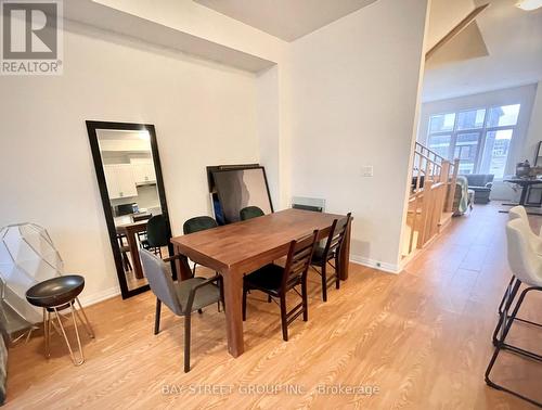 44 Seine Lane, Richmond Hill, ON - Indoor Photo Showing Dining Room