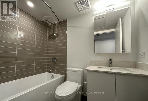 304 - 30 Tretti Way, Toronto, ON - Indoor Photo Showing Bathroom