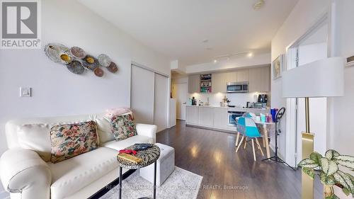 2501 - 50 Ordnance Street, Toronto, ON - Indoor Photo Showing Living Room