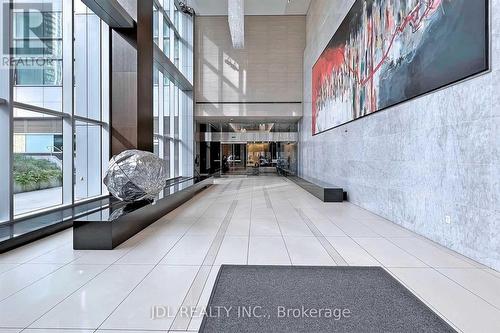 3213 - 386 Yonge Street, Toronto, ON -  Photo Showing Other Room