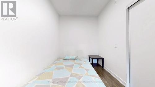 431 - 150 Logan Avenue, Toronto, ON - Indoor