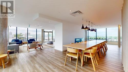 431 - 150 Logan Avenue, Toronto, ON - Indoor Photo Showing Dining Room