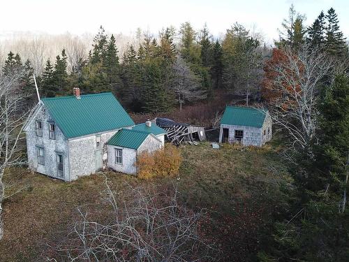 295 Gate Road, Elderbank, NS 