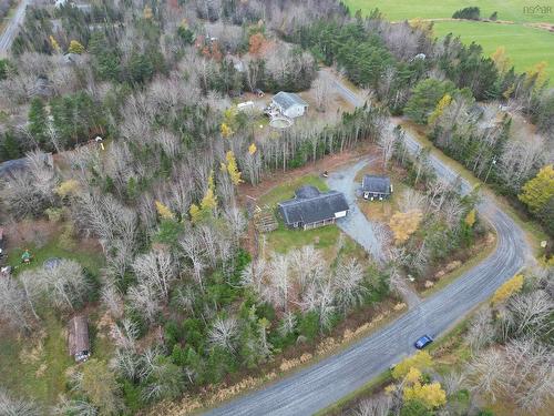 8 Pine Street, Belnan, NS 