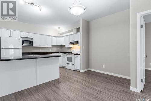 108 333 Nelson Road, Saskatoon, SK - Indoor Photo Showing Kitchen