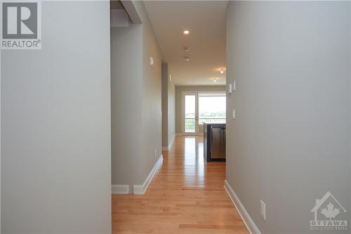 180 Boundstone Way Unit#203, Ottawa, ON - Indoor Photo Showing Other Room