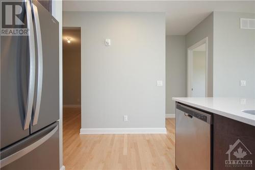 180 Boundstone Way Unit#203, Ottawa, ON - Indoor Photo Showing Kitchen