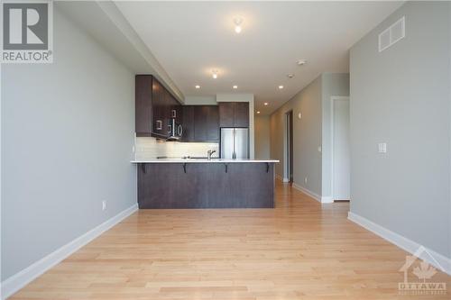 180 Boundstone Way Unit#203, Ottawa, ON - Indoor Photo Showing Kitchen