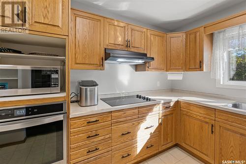 3411 Balfour Street, Saskatoon, SK - Indoor Photo Showing Kitchen