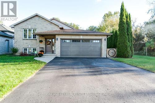 11 Beech Boulevard, Tillsonburg, ON - Outdoor With Facade