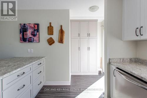 11 Beech Boulevard, Tillsonburg, ON - Indoor Photo Showing Kitchen